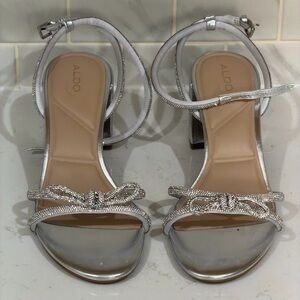 ALDO Metallic Silver Bow Heels